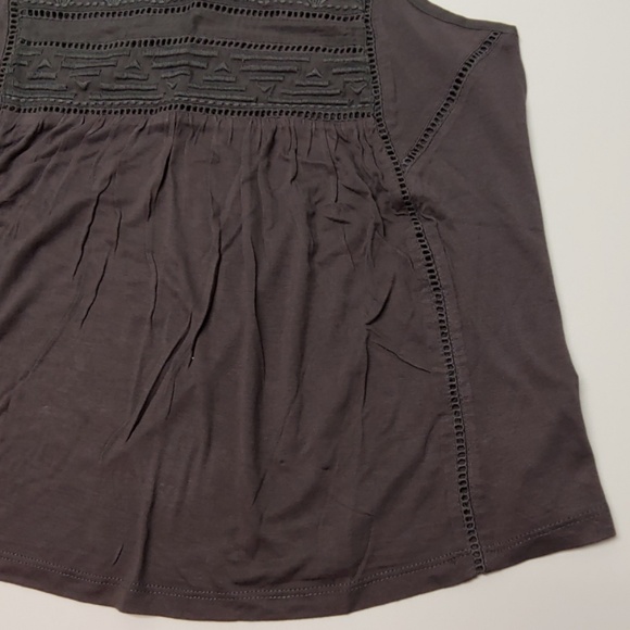 O'Neill Pretty Embroidered Tank Tops!!! - Picture 3 of 8